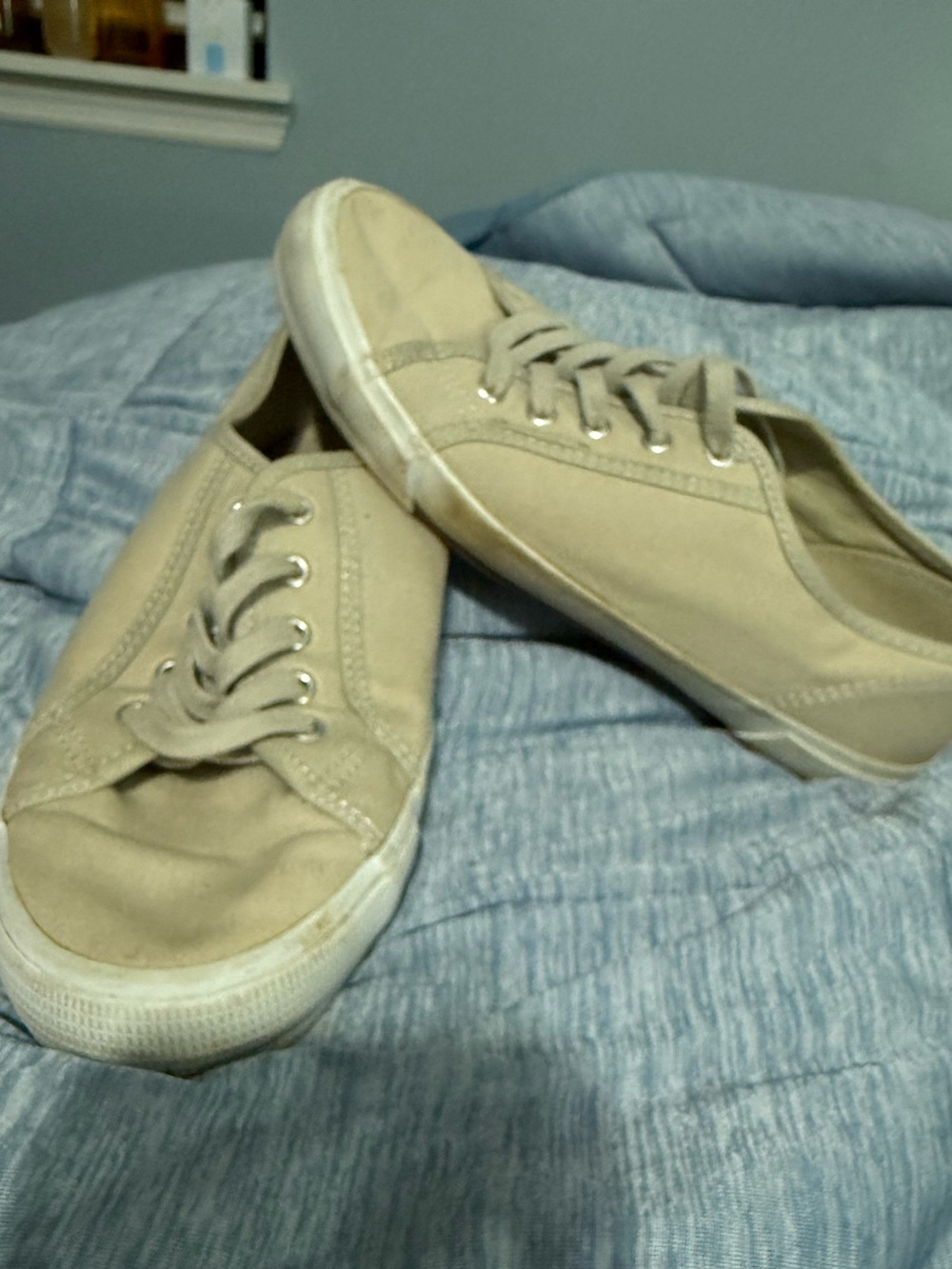 Old Navy Men's Beige Canvas Low-Top Sneakers